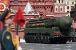 حق مسکو در استفاده از سلاح هسته ای، بلوف نیست