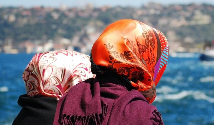 پافشاری اردوغان بر برگزاری همه‌پرسی درباره حجاب