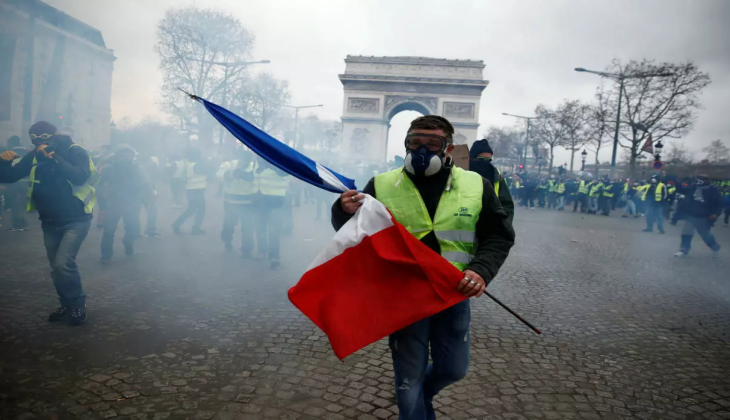 تداوم اعتراضات در فرانسه؛ آیا کابوس جلیقه زردها برای دولت تکرار می‌شود؟