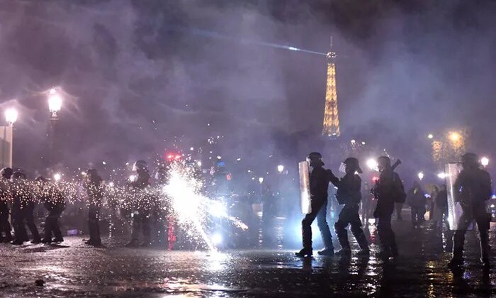 تداوم خشم و ناآرامی در فرانسه؛ آینده مبهم دولت مکرون