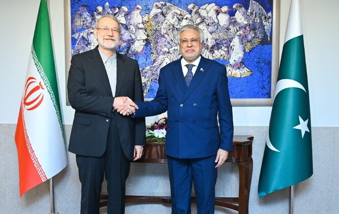 همکاری‌های بسیار نزدیکی با مسئولان عالی ایران داریم